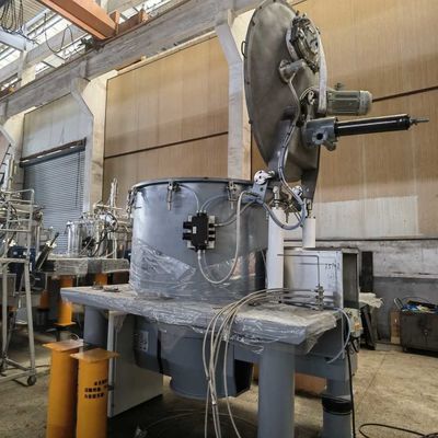 たくさんのPLC制御自動スクレーパーの最下の排出の引きの行為の遠心分離機