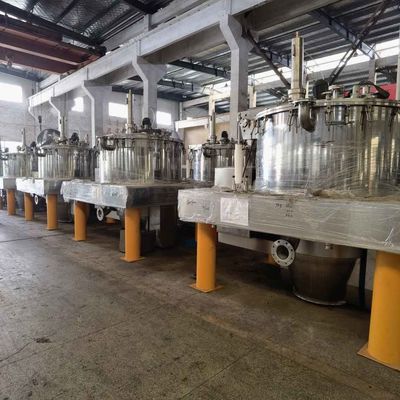 800L引き袋の最下の排出のスクレーパーの自動バッチは活動的な薬剤の原料のための遠心分離機を作動させる