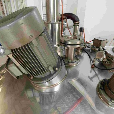 ナトリウム硫酸塩の無水物に使用する袋の引きの220v底排出のスクレーパーの遠心分離機