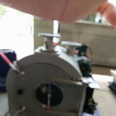 ナトリウム チオ硫酸塩のためのISO9001ステンレス鋼みみずスクリーンの遠心分離機1500rpm