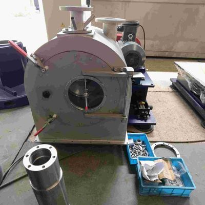 2630rpmリン酸三ナトリウムの分離のための連続的な遠心分離機機械7.5kw