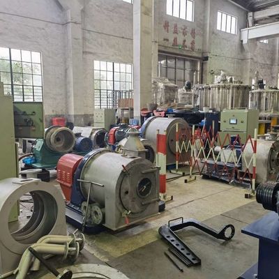 2630rpmリン酸三ナトリウムの分離のための連続的な遠心分離機機械7.5kw