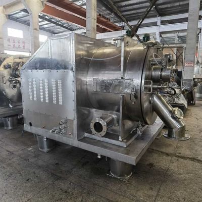耐圧防爆システムが付いている横の1100Lピーラーの遠心分離機132kW