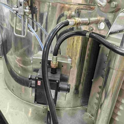 1200rpm 200Lの上の排出の遠心分離機の金属製品の分離