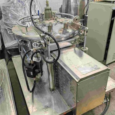 1200rpm 200Lの上の排出の遠心分離機の金属製品の分離