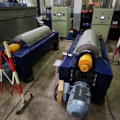 売り上げ後のサービスの沈積物の排水のデカンターの遠心機械を作動させること容易なLWの排水処理