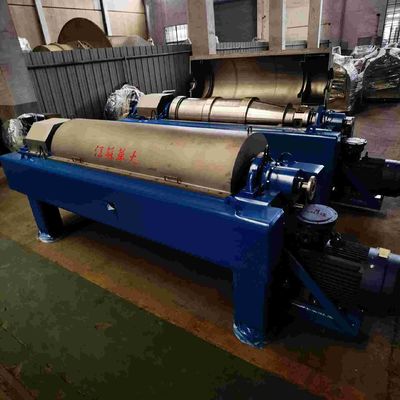 1500rpmデカンターは不用なオイルの流れのリサイクルのために遠心分離機にかける