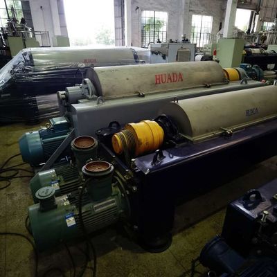 塩の作成のための横の連続的な三相デカンターの遠心分離機